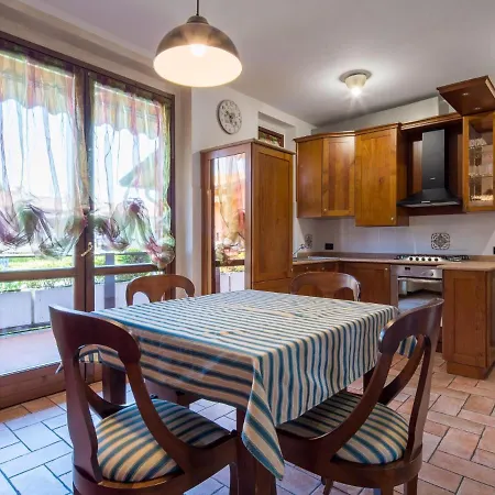 Сasa de vacaciones Apartment In Lazise Near Lake Garda Lazise
